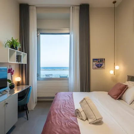 公寓 Alta Marea Apulia Sea View 巴里