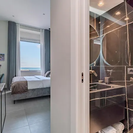 Alta Marea Apulia Sea View 公寓