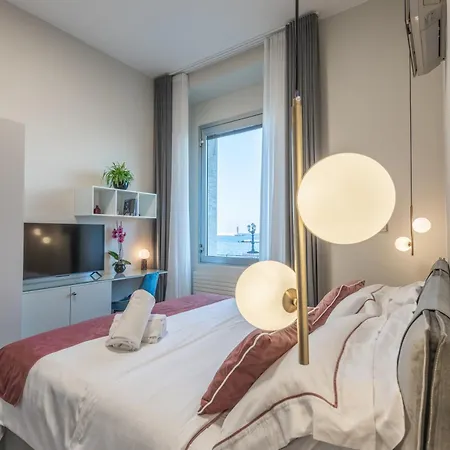 Alta Marea Apulia Sea View * Барі